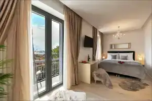 VIA Porto Rooms, Сплит