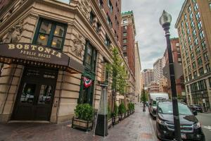 Faneuil Hall North End 4 Beds 2 Bath Downtown, Бостон