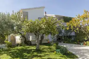 Apartments Verica, Сукошан
