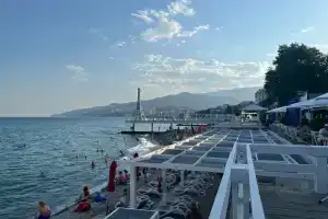 Апартаменты «Massandra Beach», Ялта