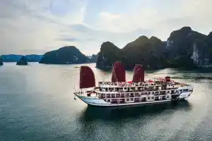 Отель «Alisa Premier Cruise», Халонг