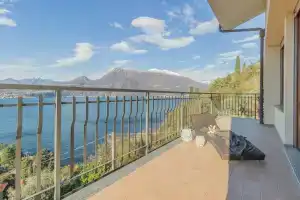 Varenna Paradise 3, Варенна