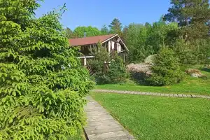 Дом на Центральной 2, Харвиа