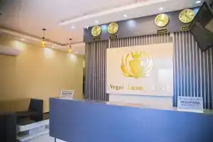 Vegas Luxury Hotel, Дар-Эс-Салам
