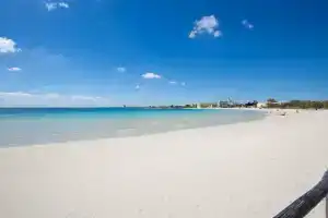 Bilo Isola dei Conigli, Порто-Чезарео