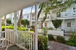 Beach House Condo by Avantstay Communal Pool Gated Community Great Location Week Long Stays, Ки-Уэст
