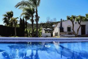 1145 Cortijo la Perla, Нерха
