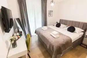 Luxury Rooms With Balcony, Задар