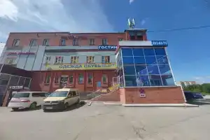 Гостиница «Красные Зори», Новосибирск