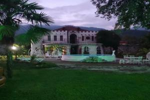 Замок Хаита в Горах