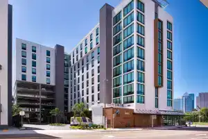 Home2 Suites by Hilton Tampa Downtown Channel District, Тампа