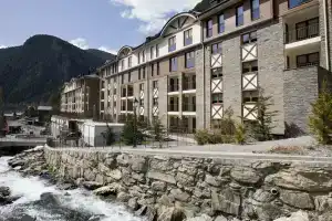 The Lodge at Ribasol, Аринсаль