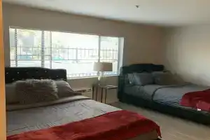 Hollywood Cozy Place, Лос-Анджелес