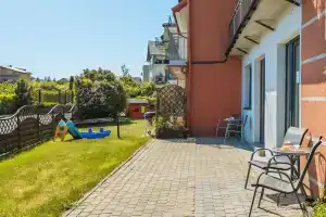 Studio With Terrace Chłapowo by Renters, Владыславово