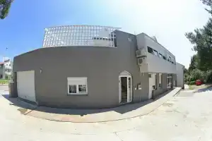 Deluxe Mkc Apartments, Козино