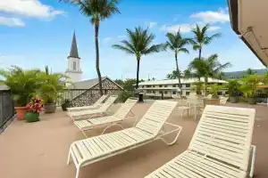 Kona Plaza 220, Алоха-Кона