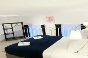 The Hive Rooms, Брюссель