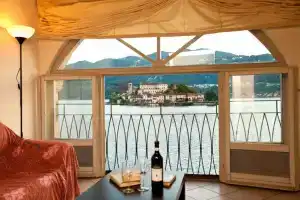 Appartemento l'Isola, Орта-Сан-Джулио