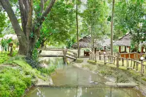 Huainamrin Resort Maehongson The Creek, Мэхонгсон