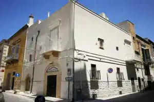 Dimore Pugliesi, Бишелье