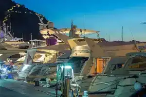 Yacht Suite Capri, Капри