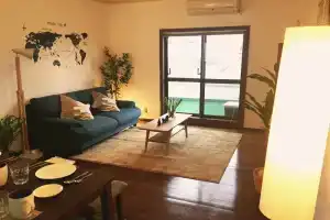 Sunrise House 2f, Тятан