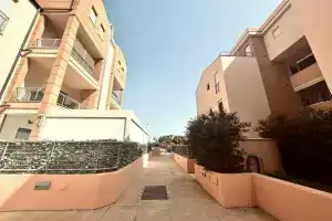 Modern renovated apartment in Olbia with, Ольбия