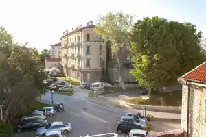 Three Wells Apartment, Задар