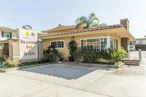 Anaheim Islander Inn and Suites, Анахайм