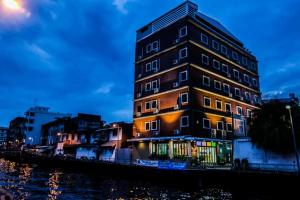 Отель «The Seven Luck»