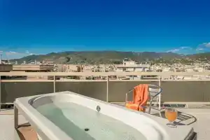 City Penthouse Ena, Каламата