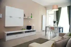 Cconfort Hotels R&B Appartamento Cavour, Бари