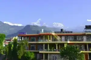 Oyo 268 Hotel Nanohana, Покхара