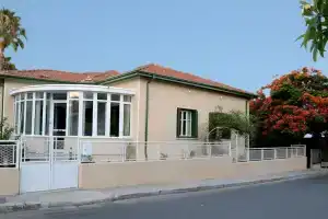 Avgi's Home, Лимассол