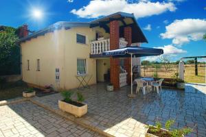 Apartment 1391
