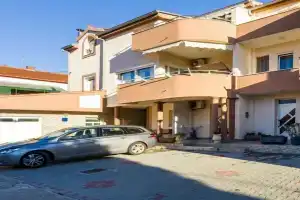Apartments Rotim, Задар