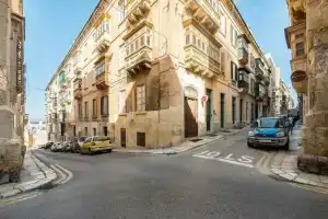 Valletta Archbishop Townhouse, Валетта