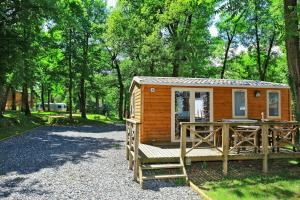 Albirondack Park Camping Lodge and SPA, Альби