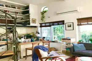 3 Br by park hayarkon 1min 2 Ichilov, Петах-Тиква