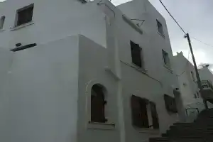 Depis Apartments, Наксос