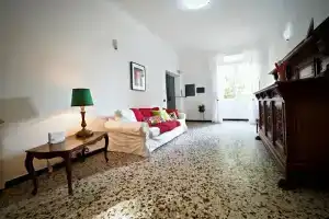 Silenziosa Dimora di Famagosta, Генуя