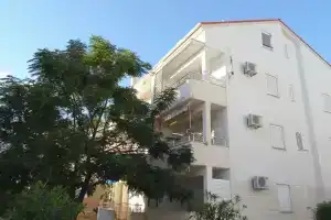 Apartments Spital, Новаля