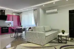 Дизайнерские апартаменты в доме бизнес-класса в Московском районе