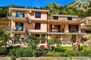 Apartments Andrija, Котор