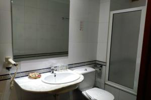 Hotel Fuente La Plata, Овьедо