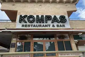 Inner Kompas Studios, Кала-Майор