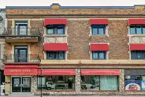 Hotel le Coach, Монреаль