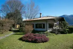 Villa dei Poeti, Оссуччо