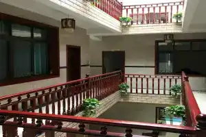 Yan Ting Ju Inn, Чэнду