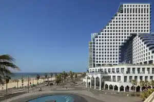Herbert Samuel Opera Tel-Aviv, Тель-Авив